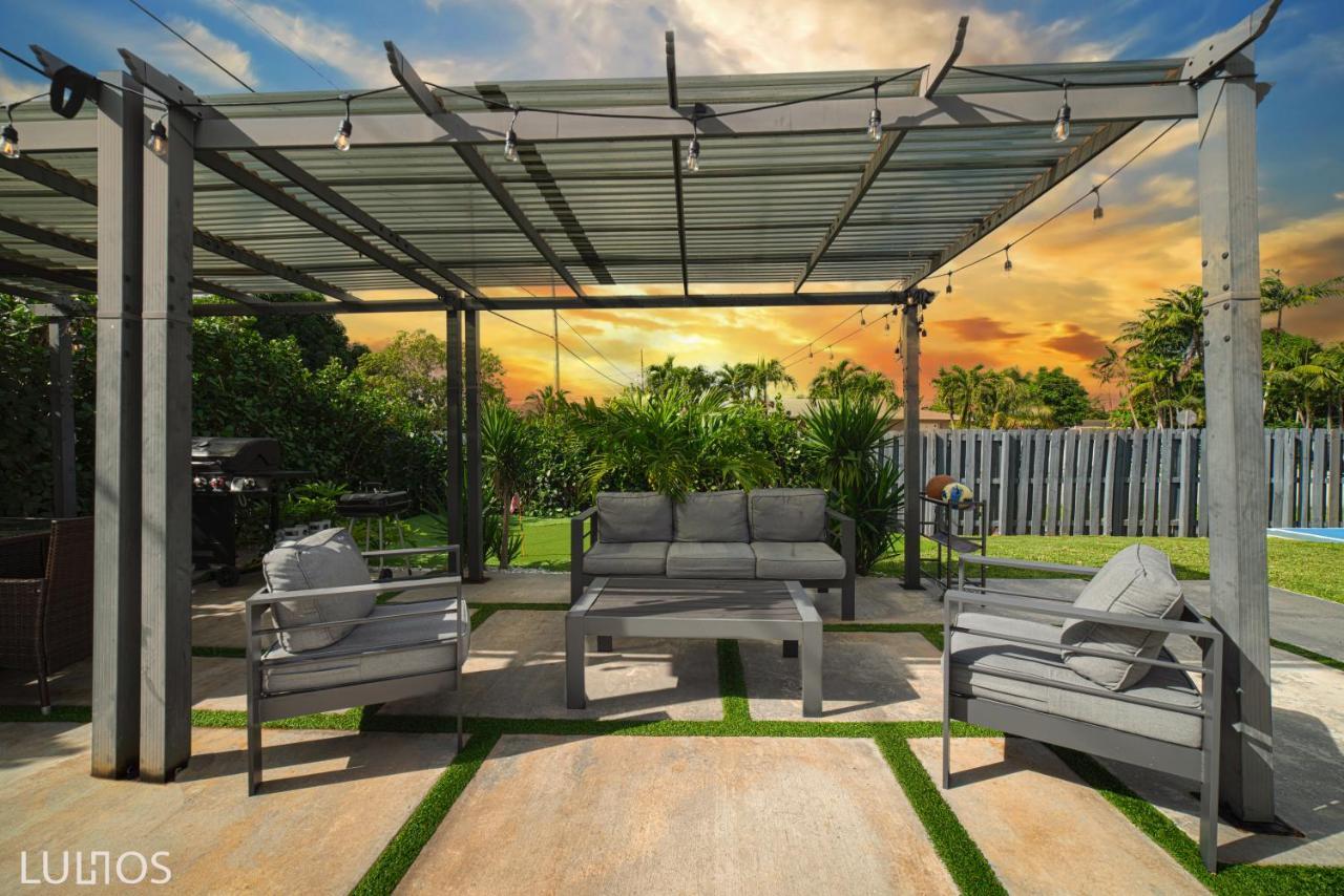 Magical Retreat With Heated Pool, Mini Golf, And Basketball Court L19 Miami