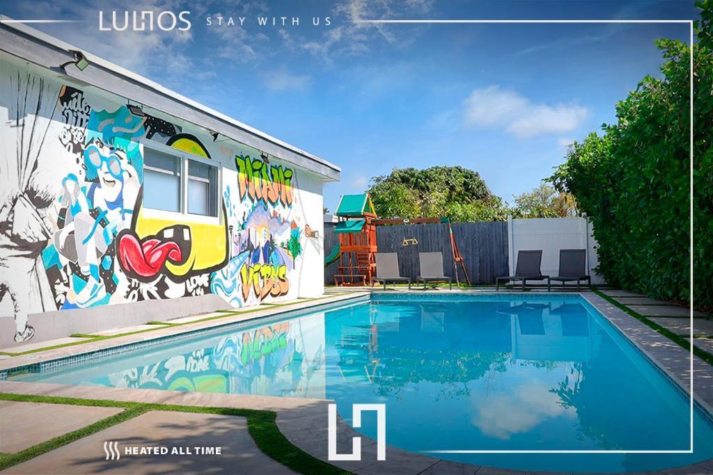 Magical Retreat With Heated Pool, Mini Golf, And Basketball Court L19 Holiday home *